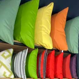 Декоративні подушки вуличних меблів MAZUVO