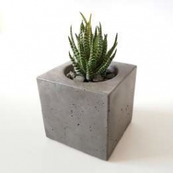 Вазон бетонный, куб 10 см, серый